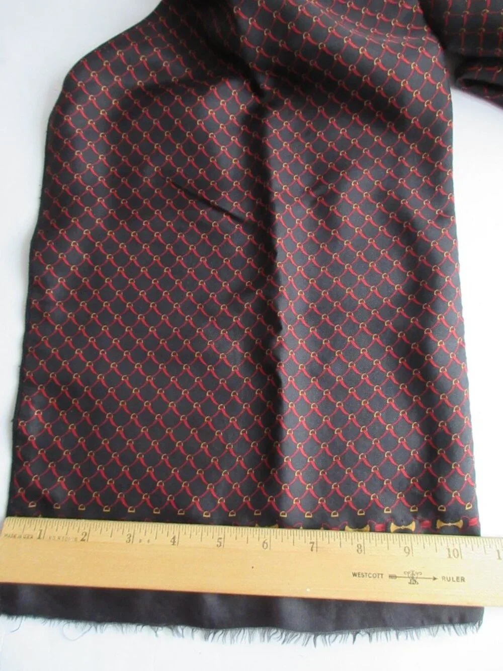 Paolo Designed By Paolo Gucci Scarf Made In Italy 100% Silk 100% Wool Reversible